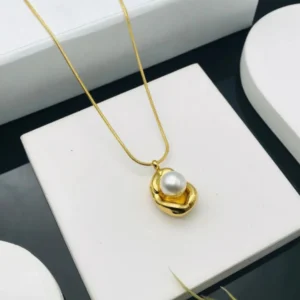 Anti Tarnish 18K Gold Plated Perl Necklace