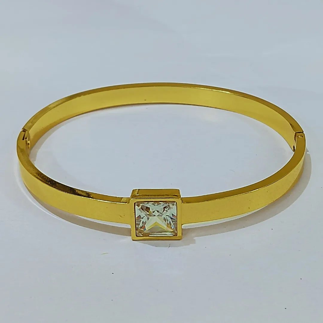 Gold Plated Anti Tarnish Bracelet
