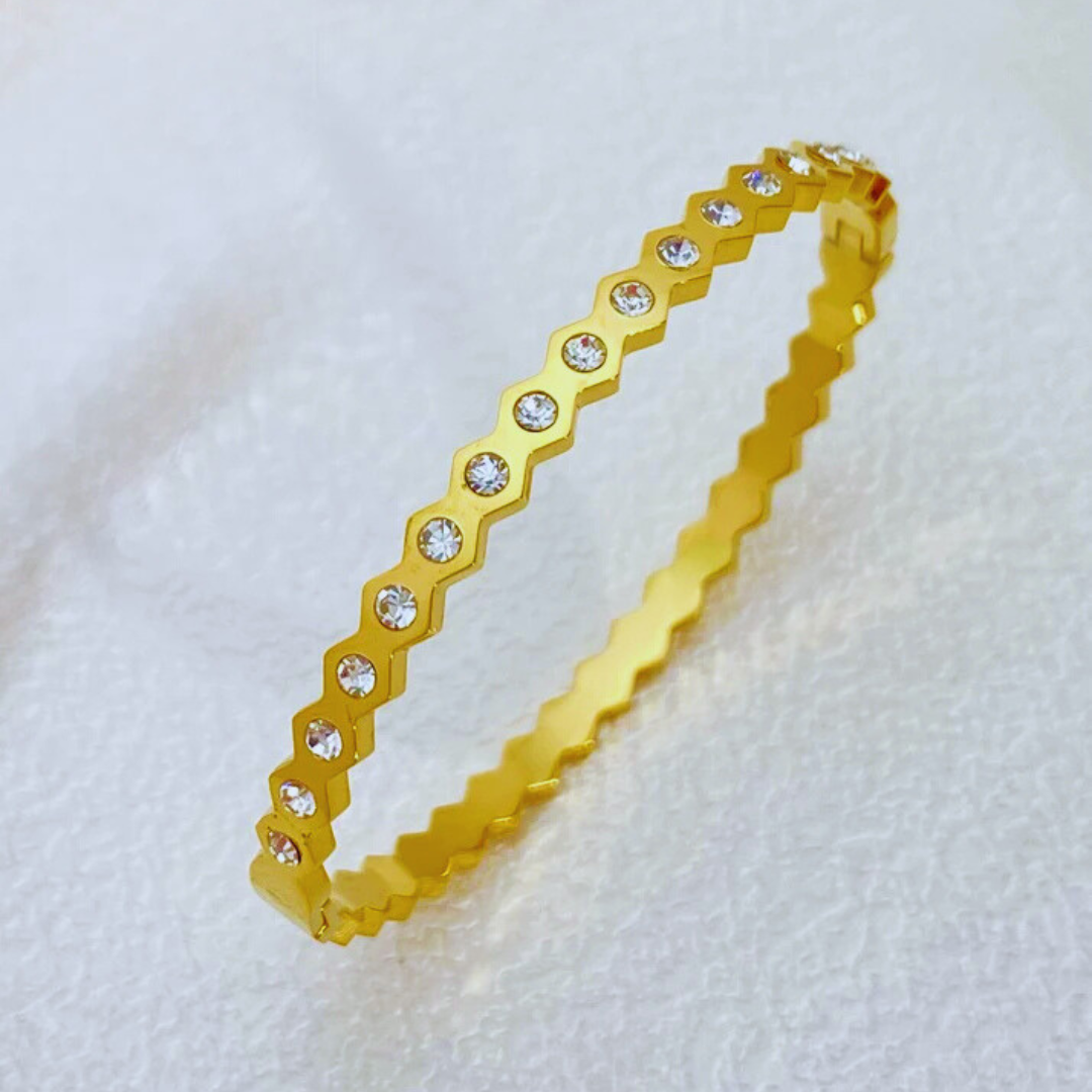 Gold Plated American Dimond Anti Tarnish Bracelet