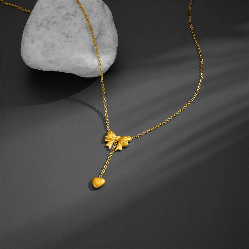 Anti Tarnish 18K Gold Plated Small Bow Minimal Necklace