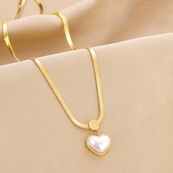 Anti Tarnish 18K Gold Plated Heart Minimal Necklace
